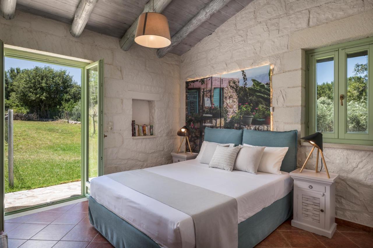Boutique Villa Petra Amanda Heated Pool Optional Fílippos المظهر الخارجي الصورة